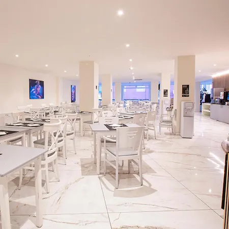 Szálloda Fleming Playa Poniente 3*