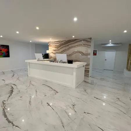 Fleming Playa Poniente 3*