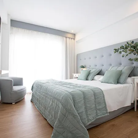 Fleming Playa Poniente