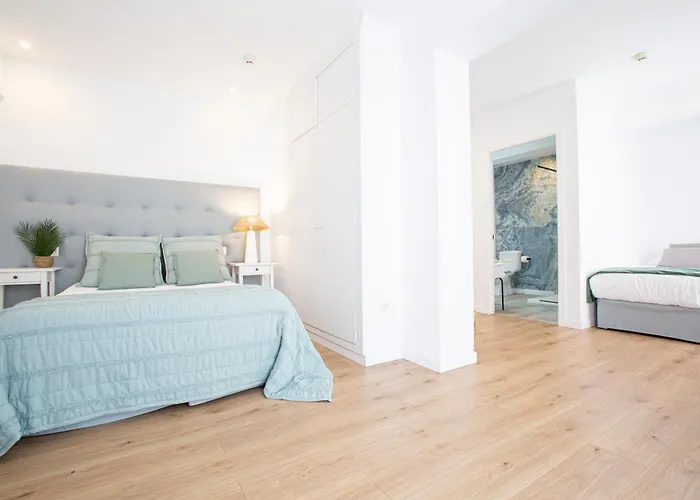 Fleming Playa Poniente