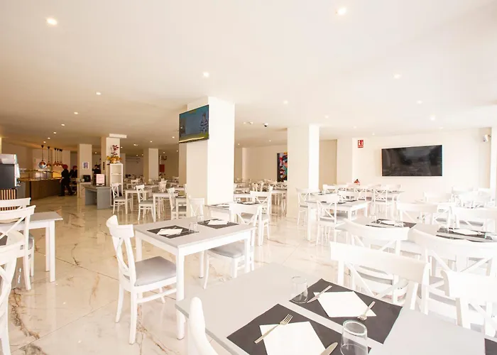Fleming Playa Poniente