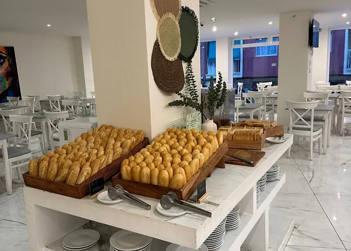 Hotell Fleming Playa Poniente